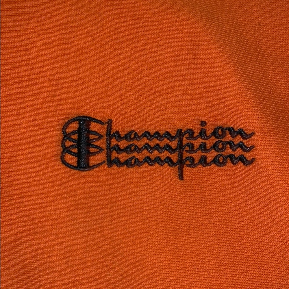 Champion pull over - Picture 4 of 5